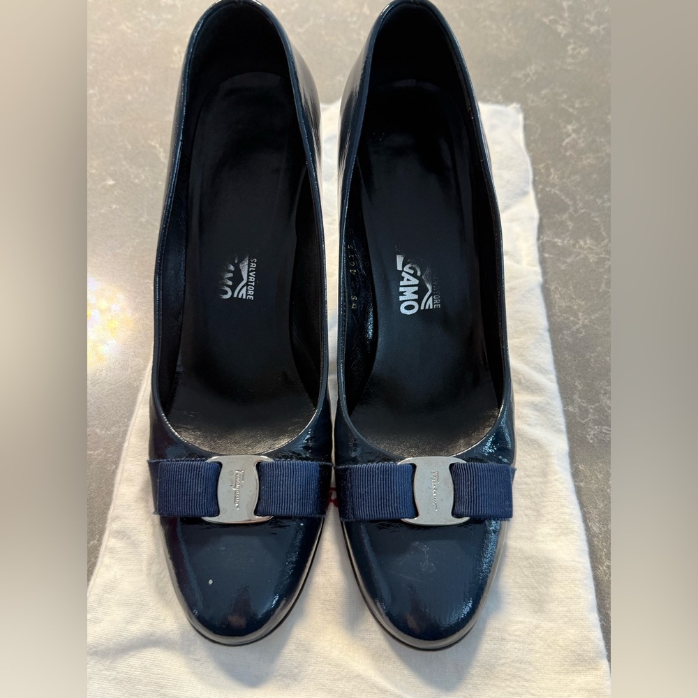 Salvatore Ferragamo Dark Blue Patent Leather Heels